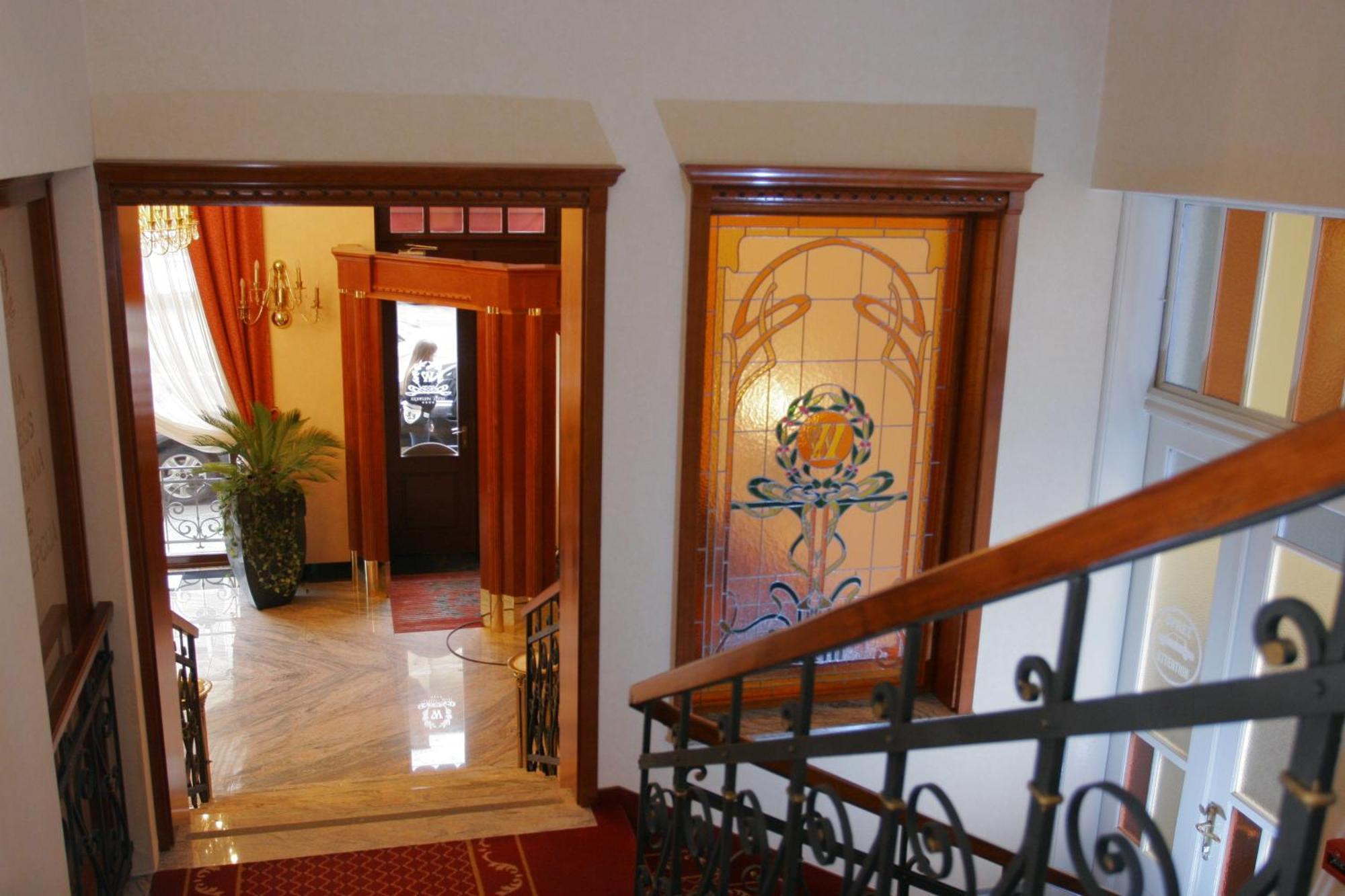 Hotel Waldinger Осиек Екстериор снимка
