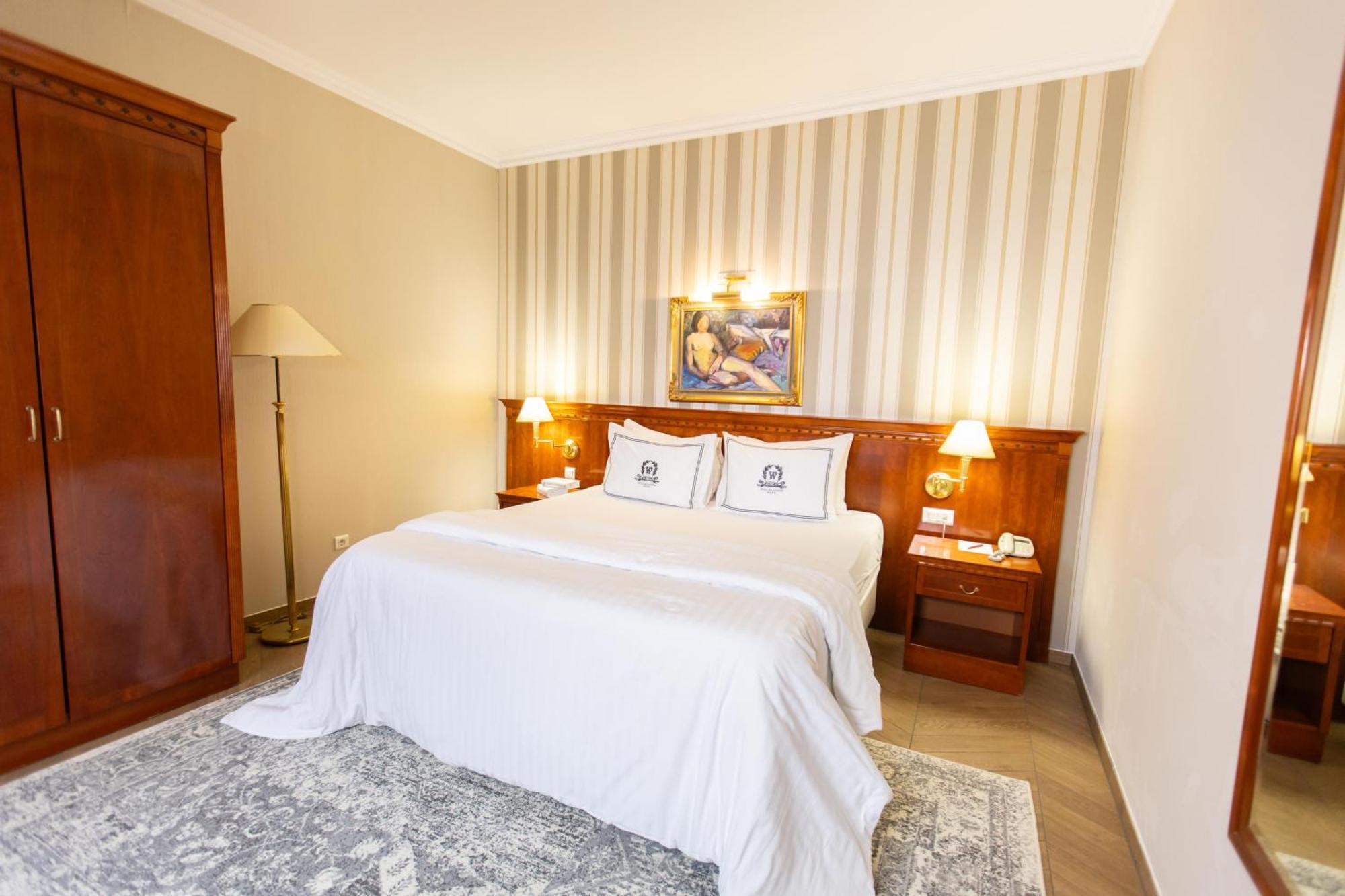 Hotel Waldinger Осиек Екстериор снимка