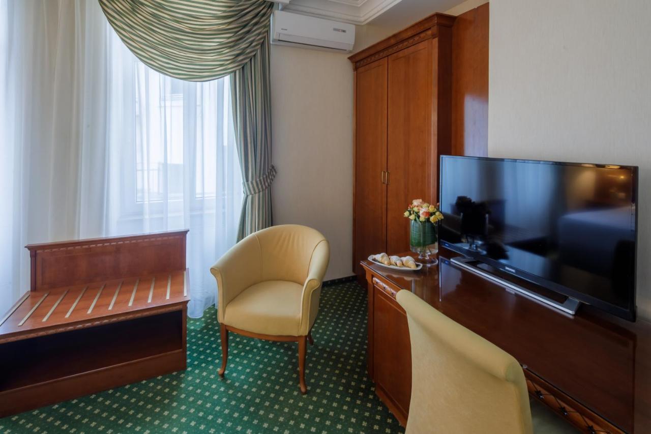 Hotel Waldinger Осиек Екстериор снимка